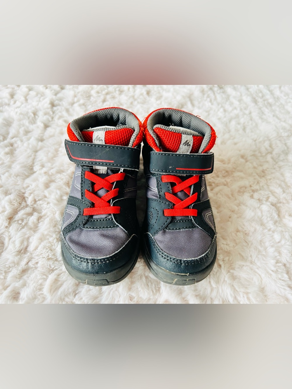 Quechua Kids Black & Red High Top Boots